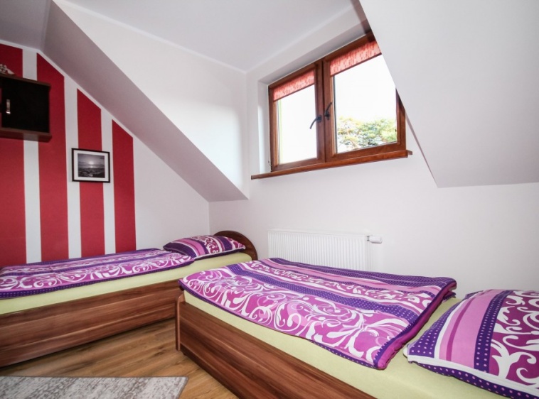 Domki i pokoje u Emilki ?v=1.0.1