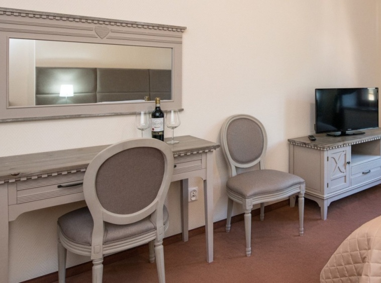 KAISERHOF Cesarski Dw&oacute;r ?v=1.0.1