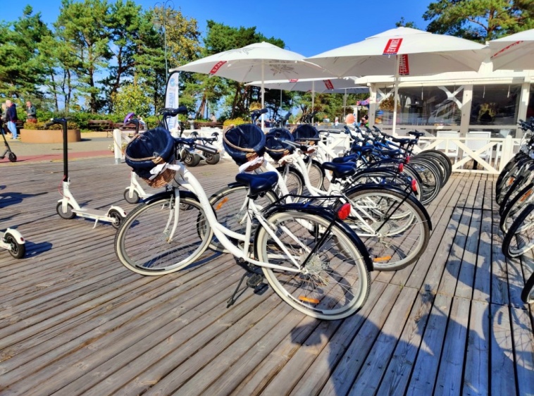 Atmosfera-wypożyczalnia rower&oacute;w