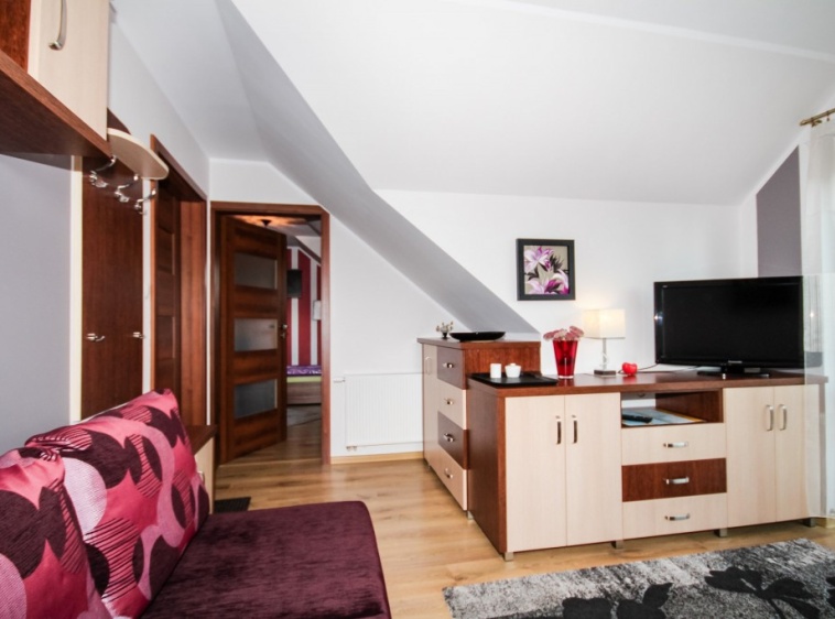 Domki i pokoje u Emilki ?v=1.0.1