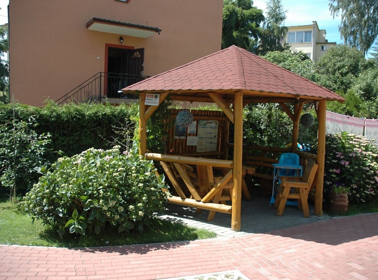 POKOJE GOŚCINNE "GROSZEK" Altanka?v=1.0.1