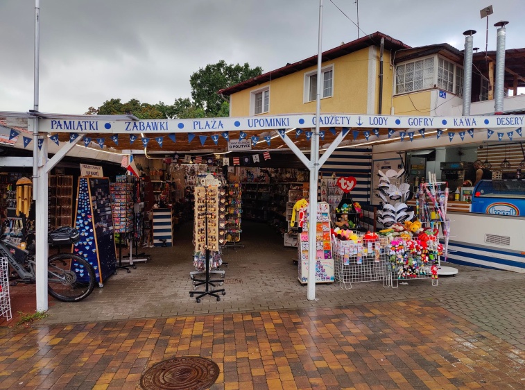 Lody, gofry, desery, kawa