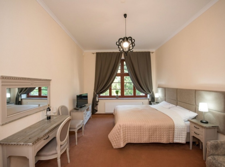 KAISERHOF Cesarski Dw&oacute;r ?v=1.0.1