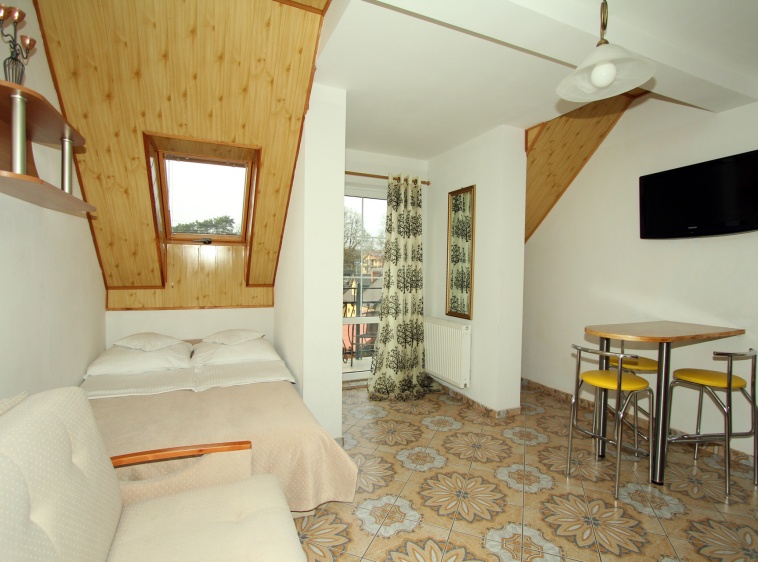 Pensjonat Krynicki Dw&oacute;r ?v=1.0.1